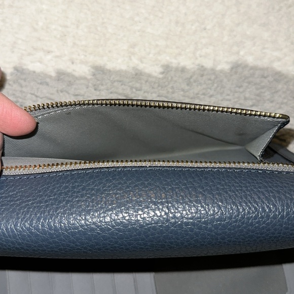 Coach Slim Trifold Wallet - Picture 5 of 5